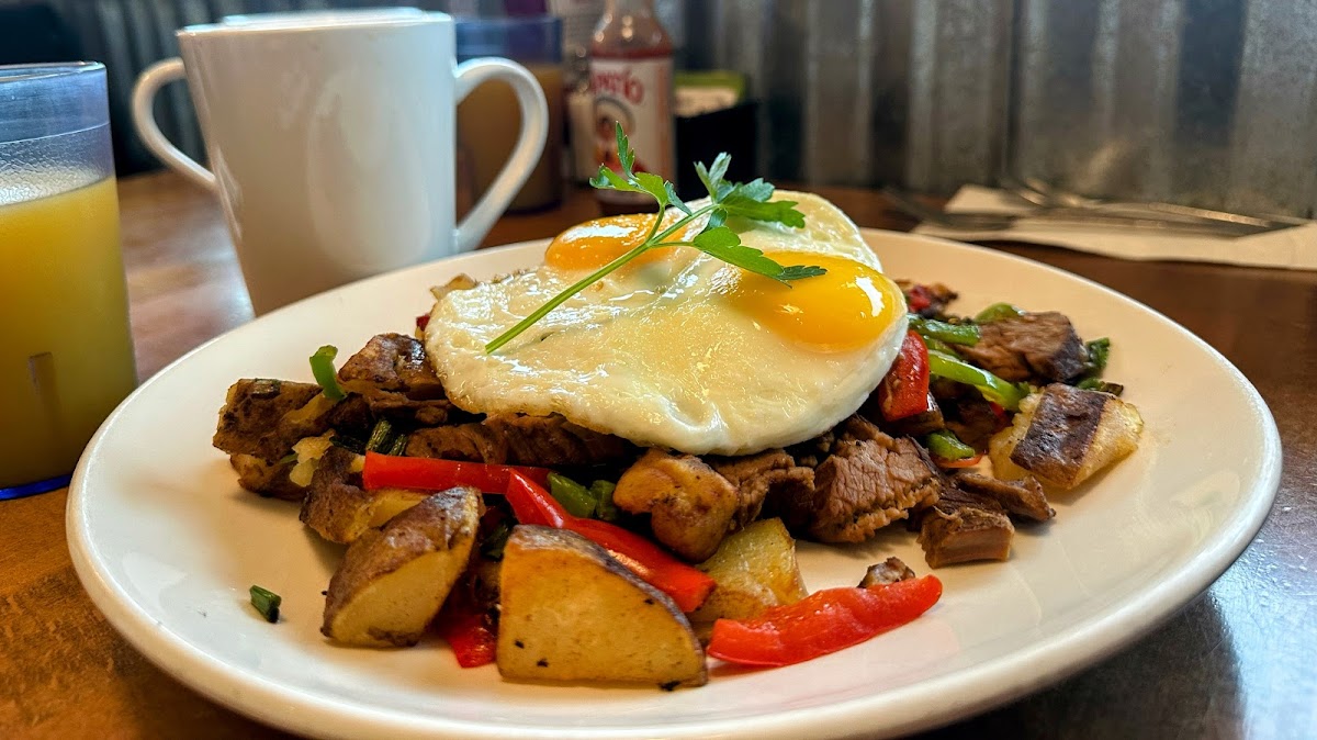 Frankie and Lola's Front Street Cafe, photo 2