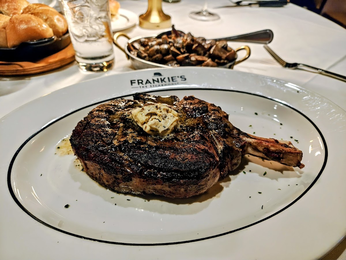 Frankie's The Steakhouse, photo 3