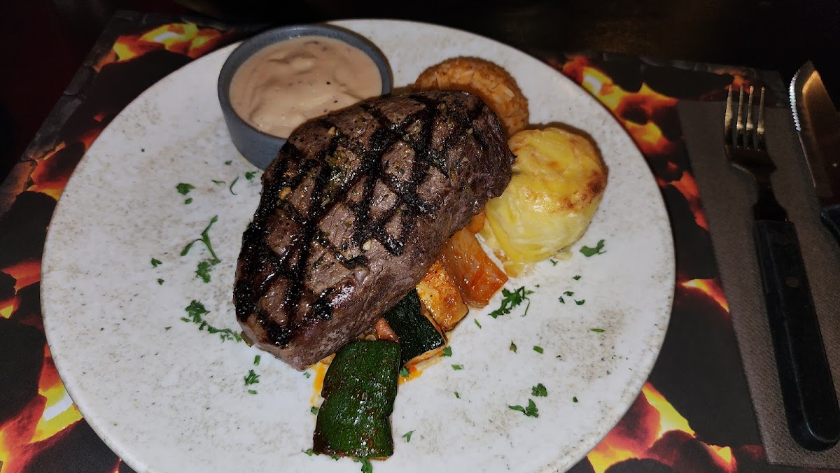 Fuego Adventure Grill, photo 2