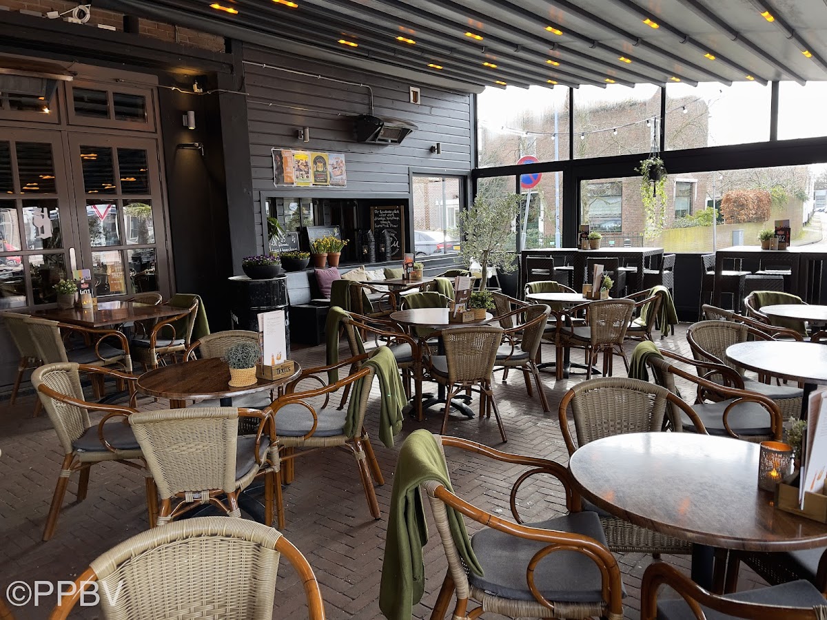 Grand Café Balu, foto 1