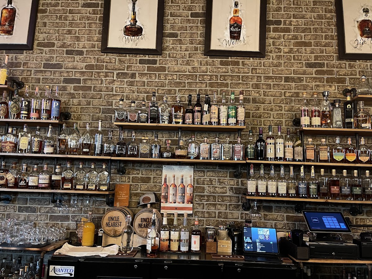 Grant Park Social - Romantic date spot in Atlanta
