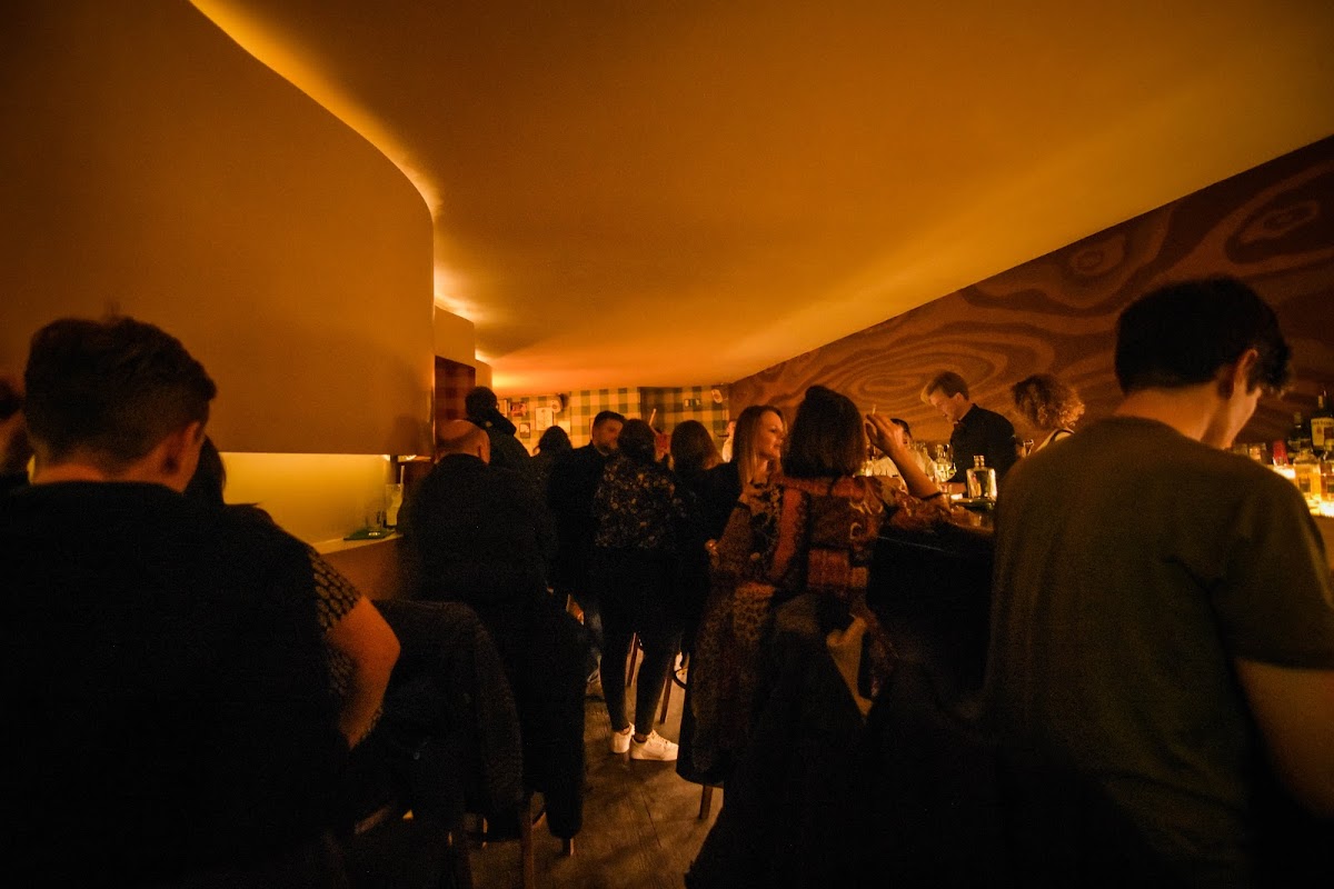 Green Door Bar, foto 3