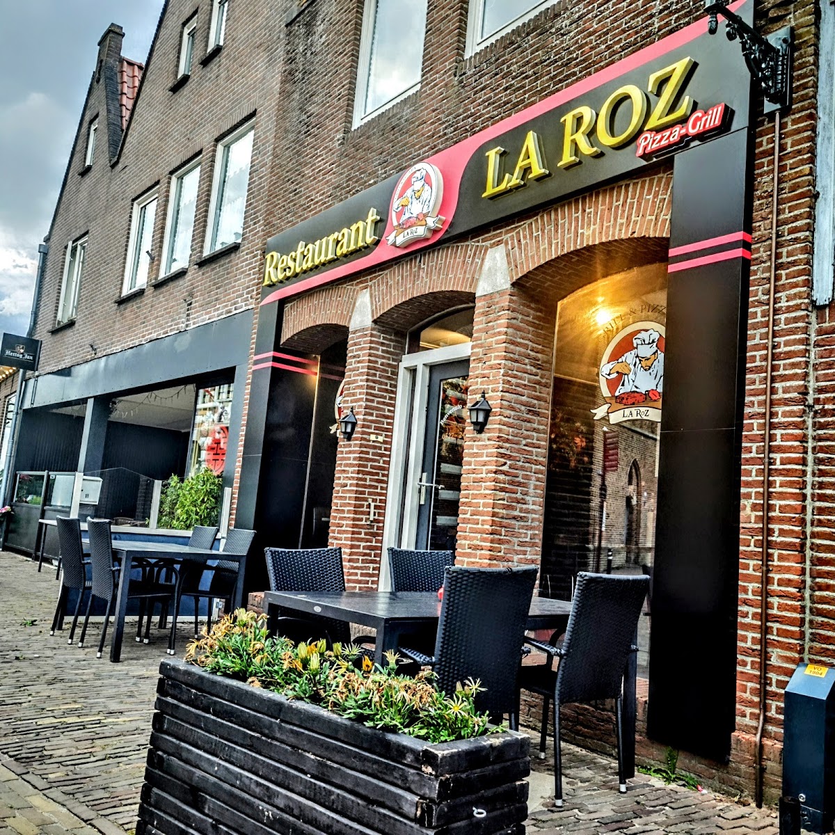 Grillhouse & Pizzeria LA ROZ, foto 1