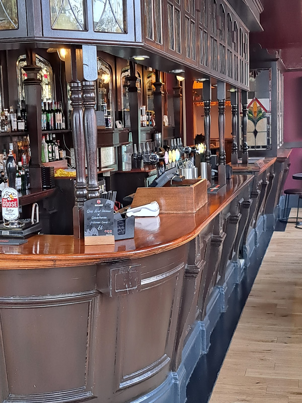 Hare & Hounds, photo 3