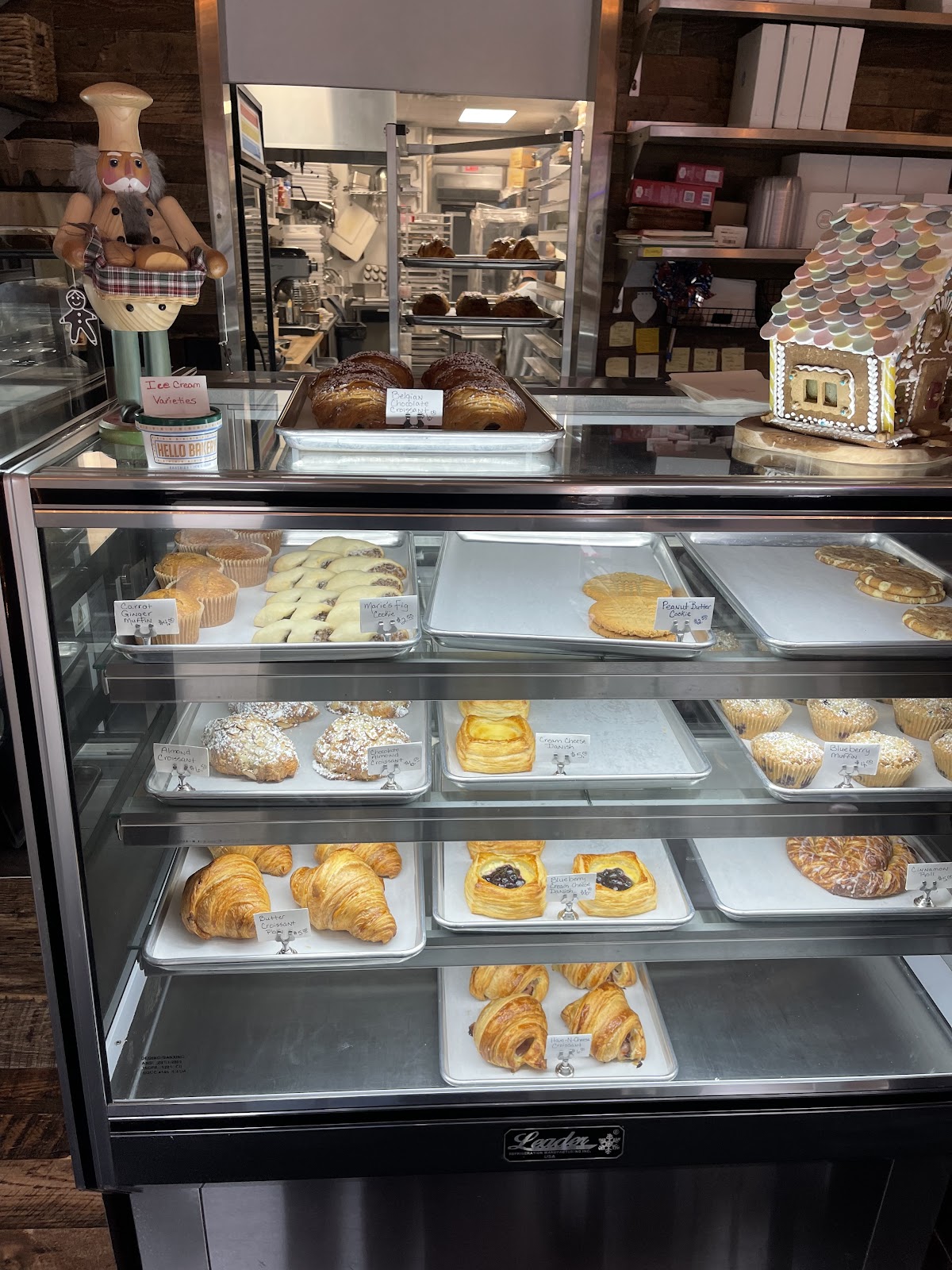 Hello Bakery 3