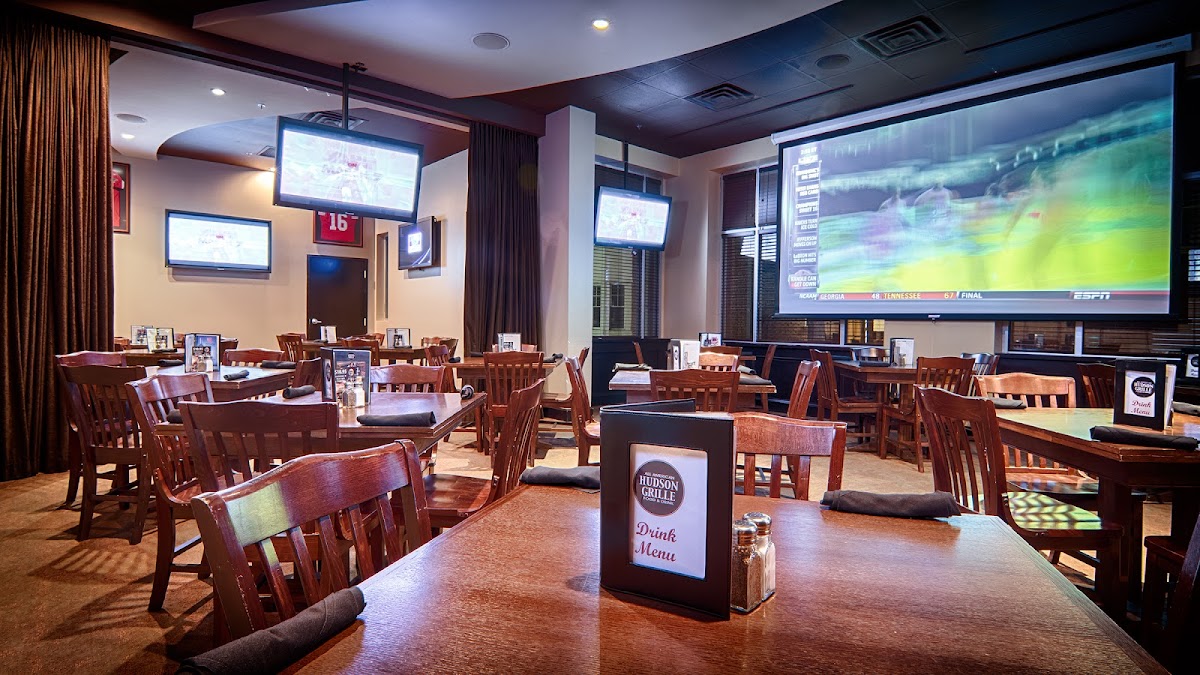 Hudson Grille Midtown - Romantic date spot in Atlanta