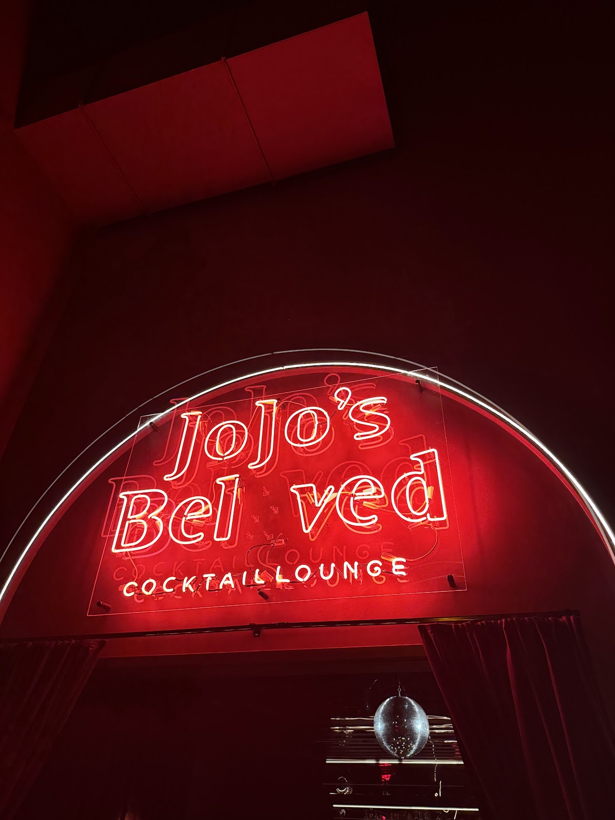 Jojo’s Beloved Cocktail Lounge 4
