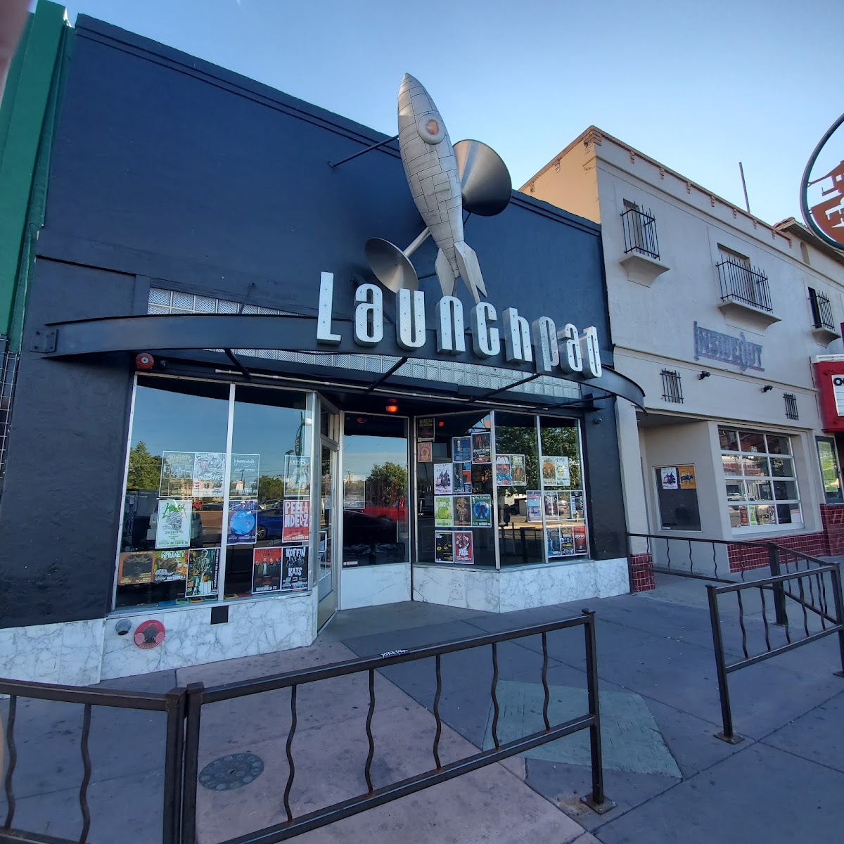 Launchpad - Romantic date spot in Albuquerque