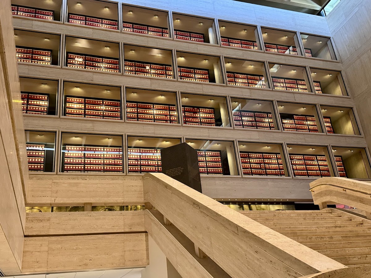 LBJ Presidential Library, foto 3