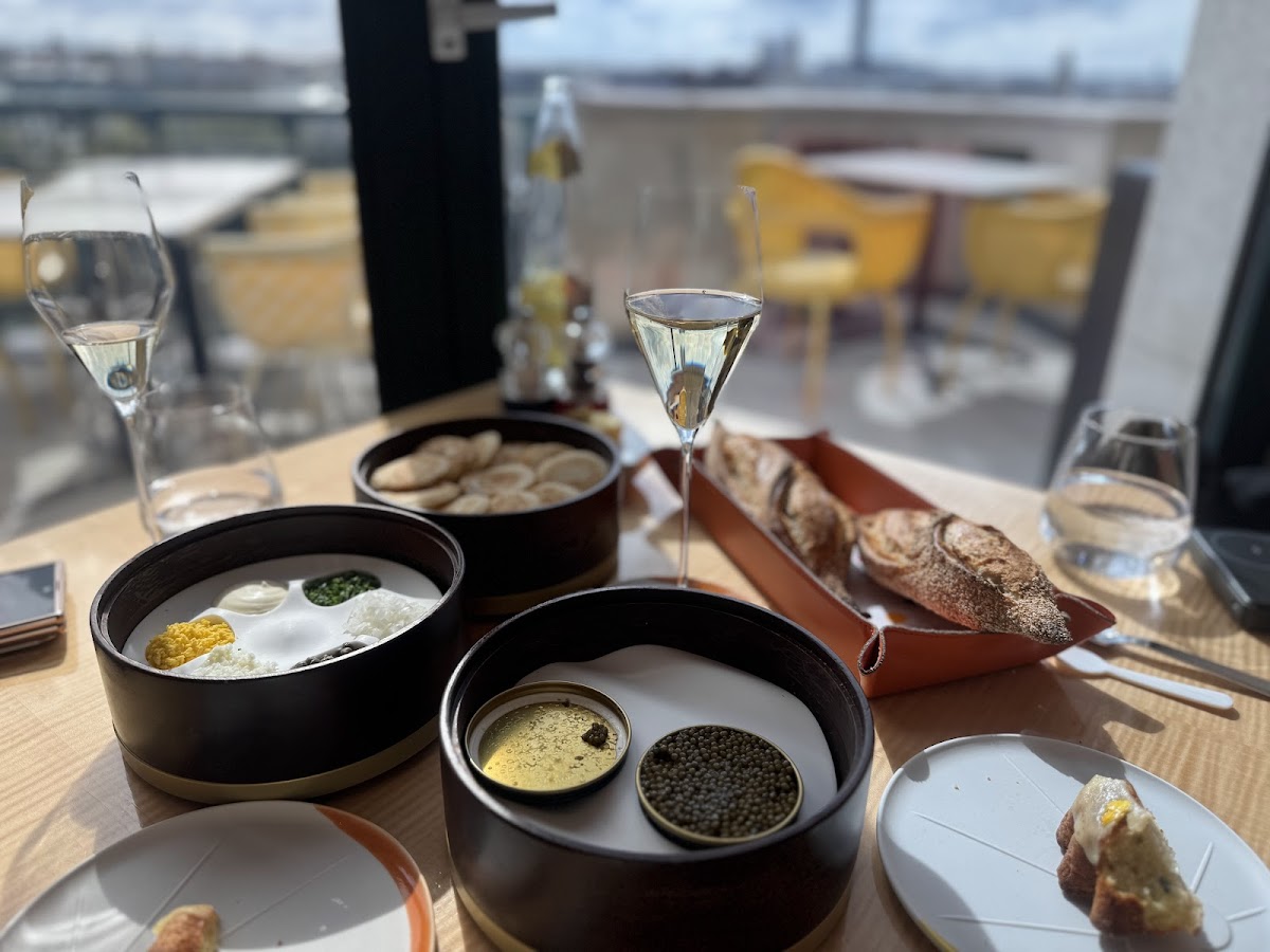 Le Tout-Paris, foto 4