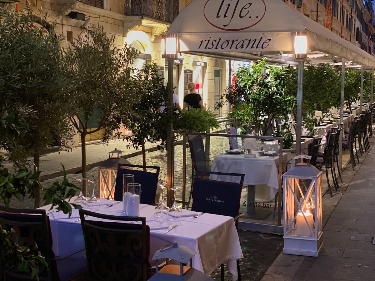 Life Ristorante, foto 1
