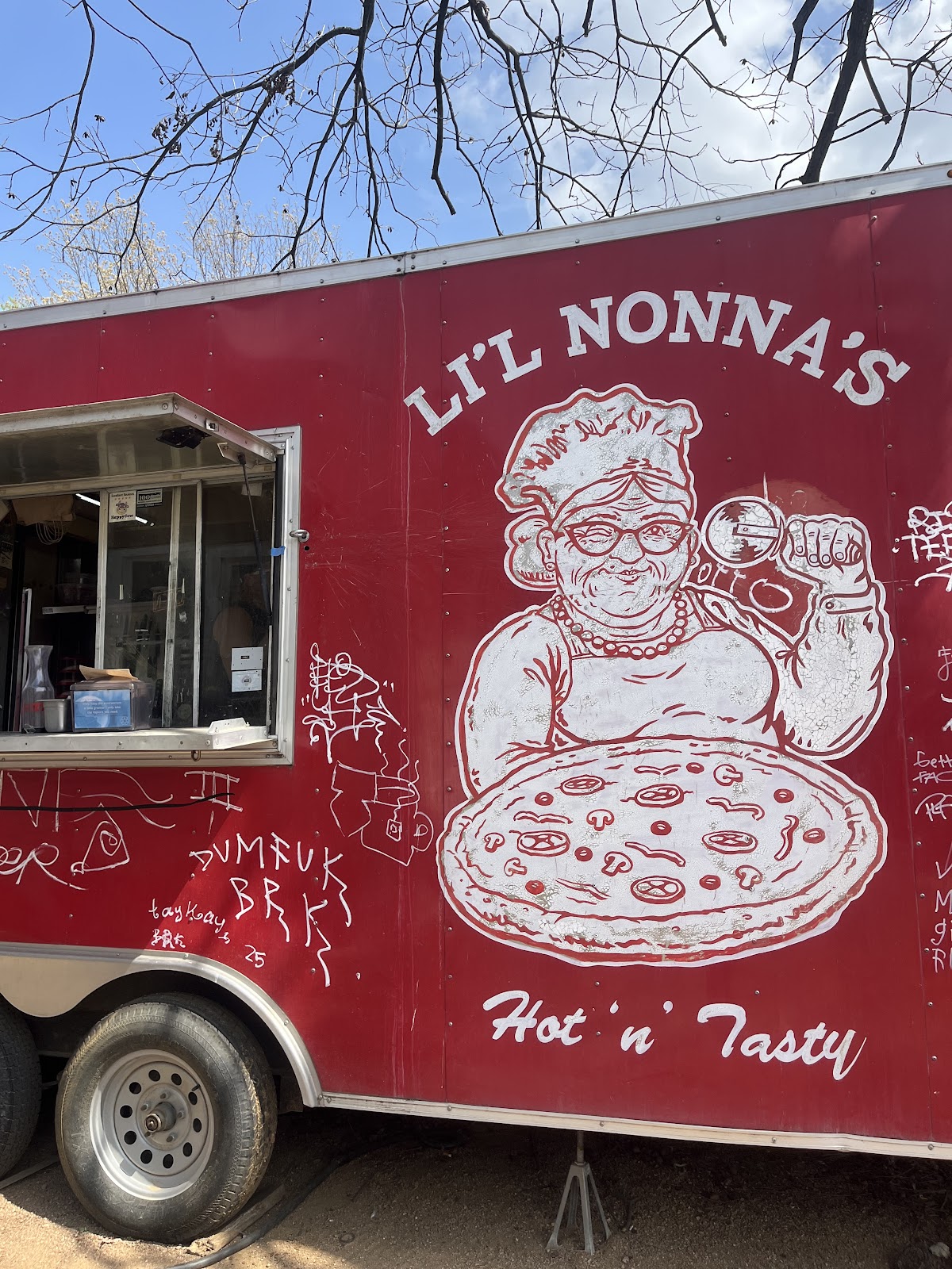 Li'l Nonna's 4