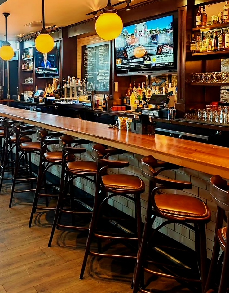 Lincoln Tavern & Restaurant 4