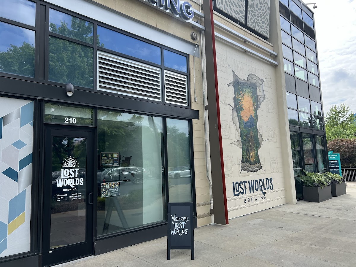 Lost Worlds Brewing Charlotte, foto 1
