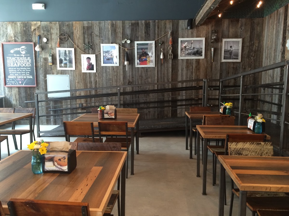 Luke's Lobster Back Bay - Romantic date spot in Boston