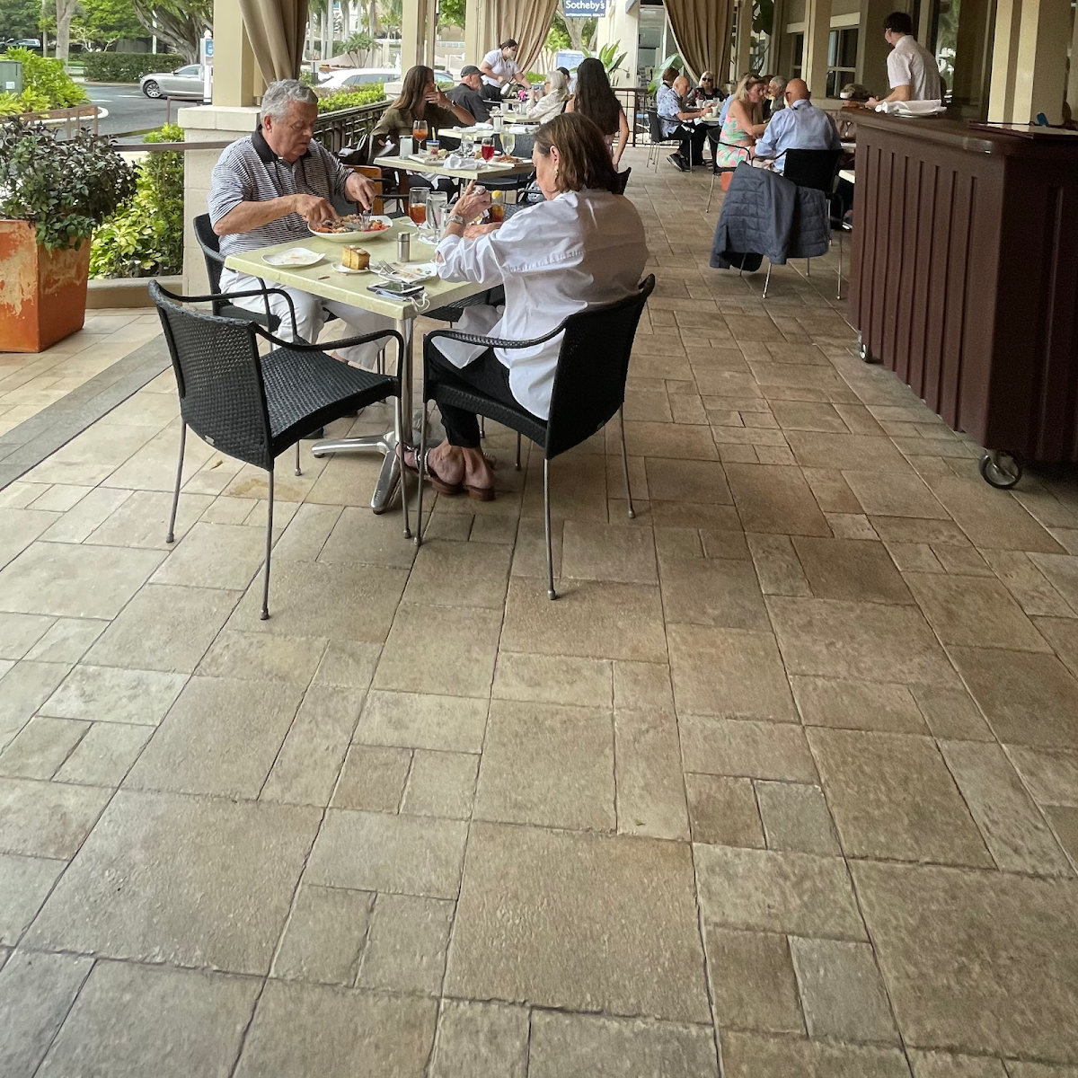 M Waterfront Grille, foto 1