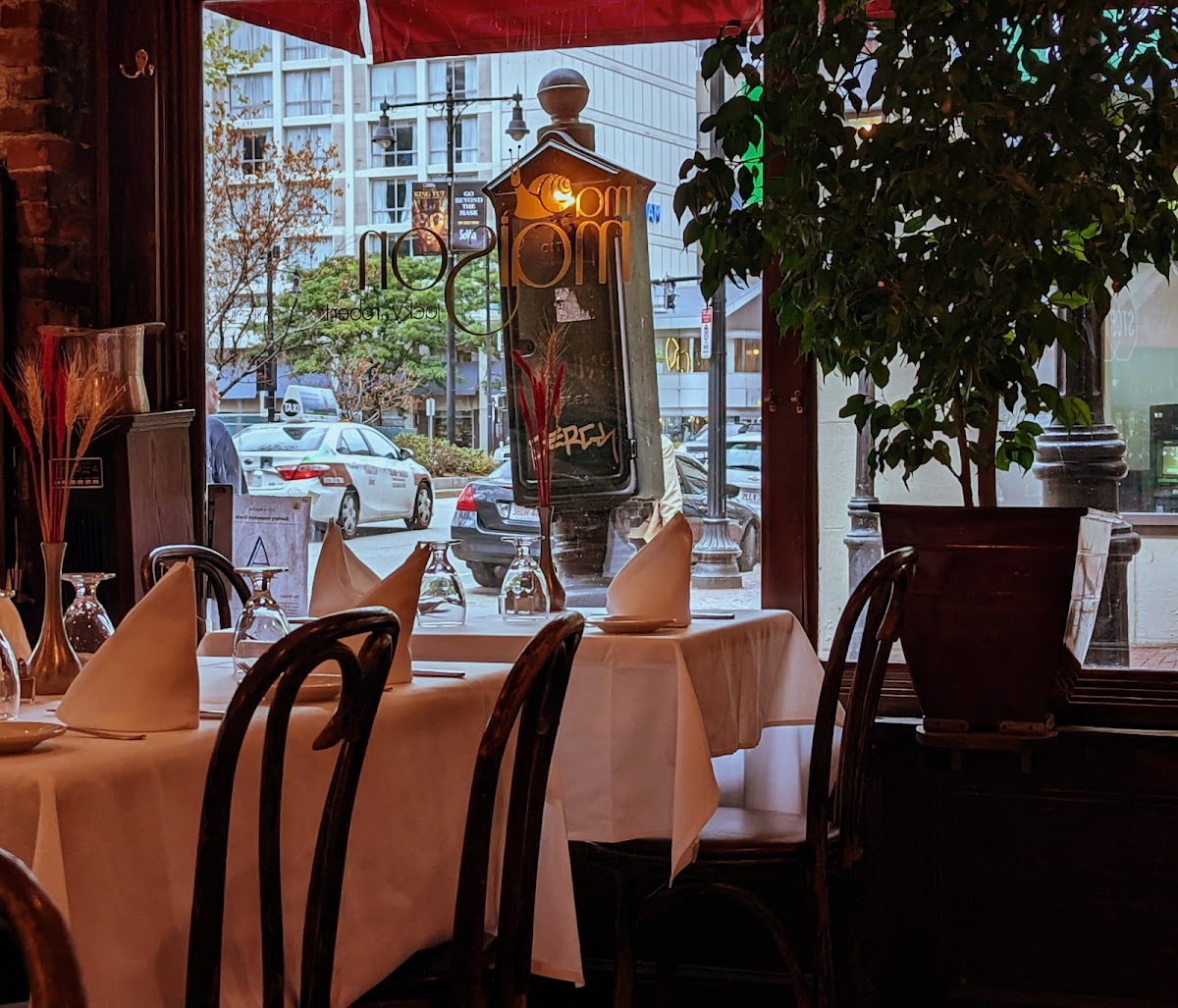 Ma Maison - Romantic date spot in Boston