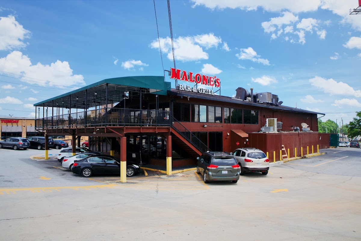Malone's, Foto 1