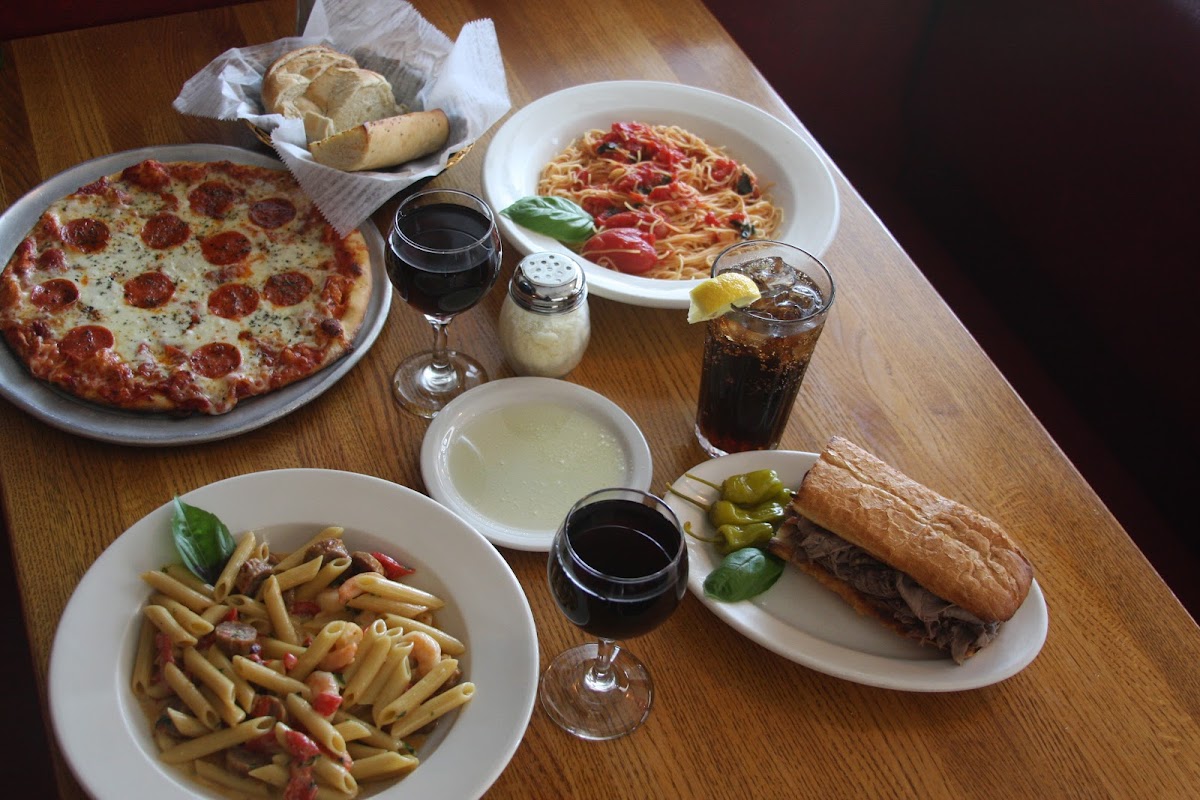 Manzella's Italian Patio, foto 2
