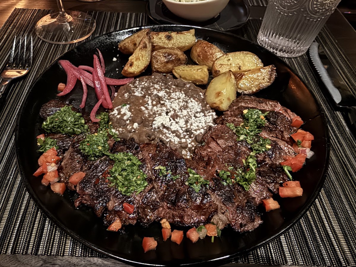 Mariposa Latin Inspired Grill, foto 3