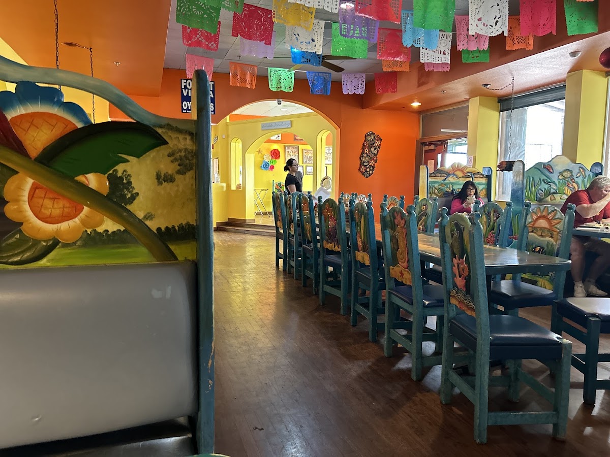 Mariscos La Playa 3