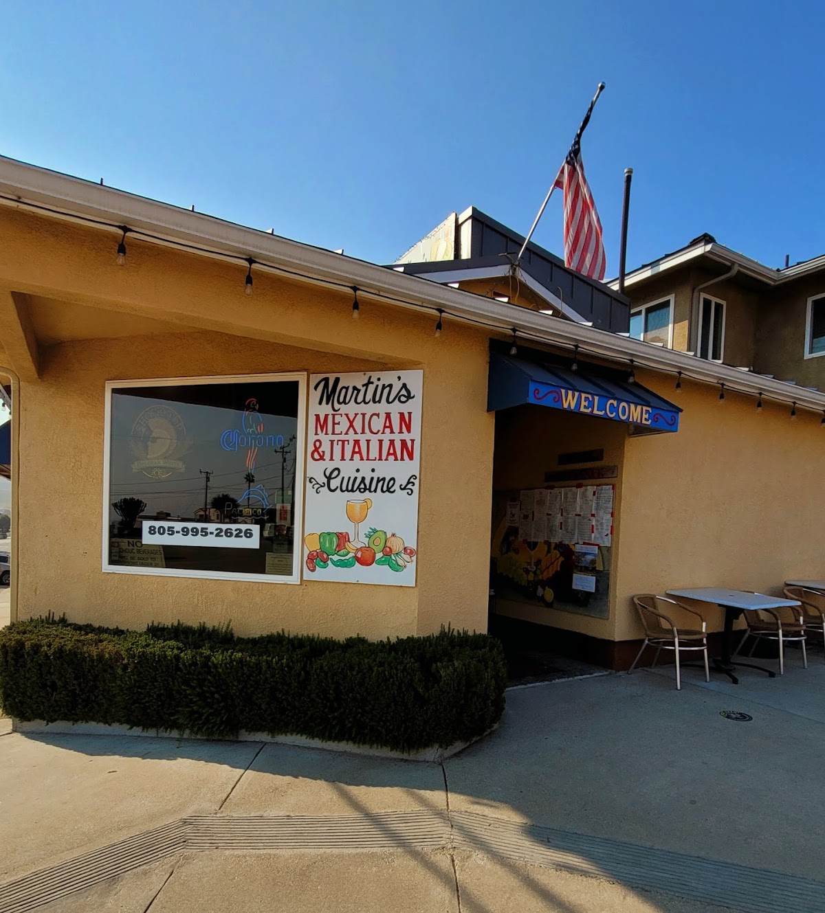 Martin's Restaurant, Foto 1