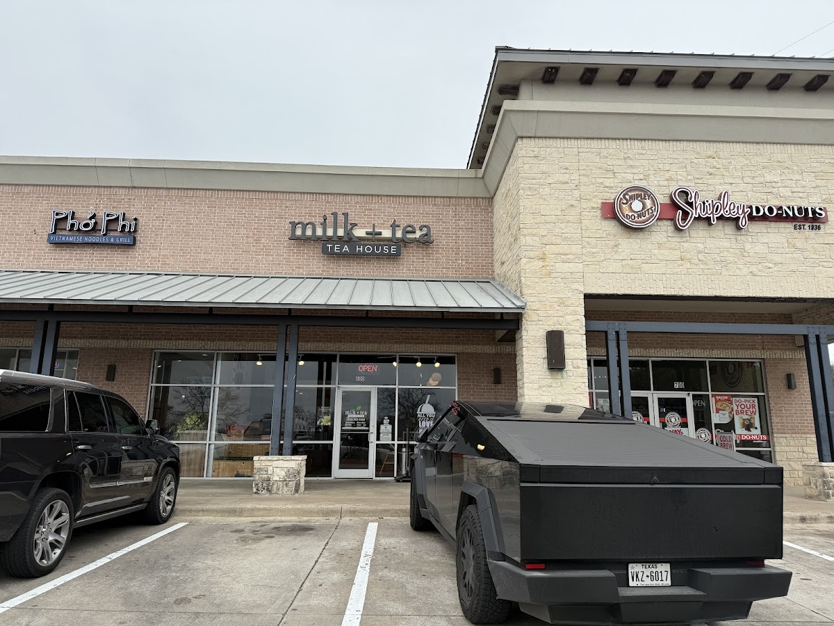 milk+tea Austin - Romantic date spot in Austin