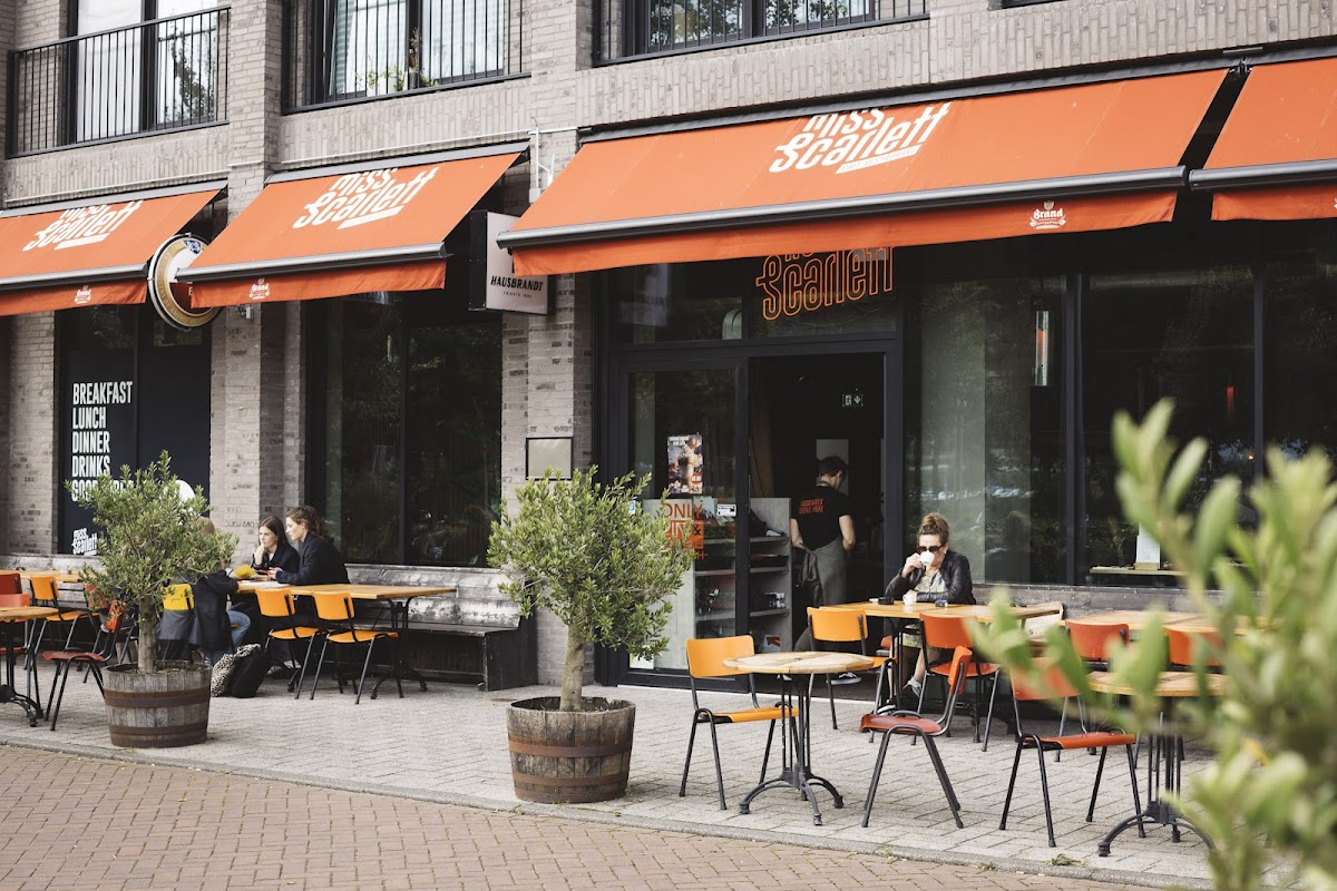 Miss Scarlett - Romantic date spot in Amsterdam
