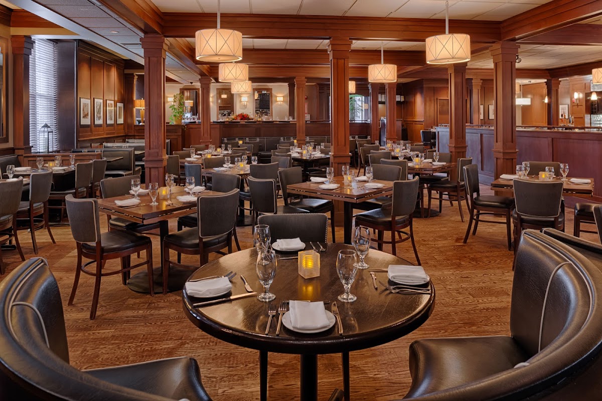 Mission Oak Grill - Newburyport, foto 1