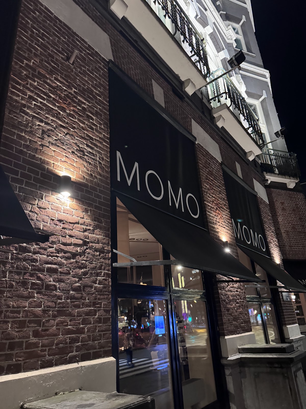 MOMO 3