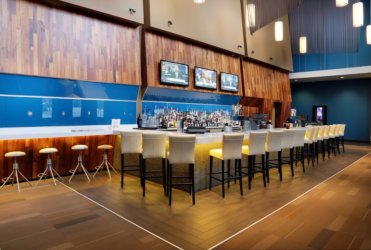 Moviehouse & Eatery by Cinépolis NW Austin 2