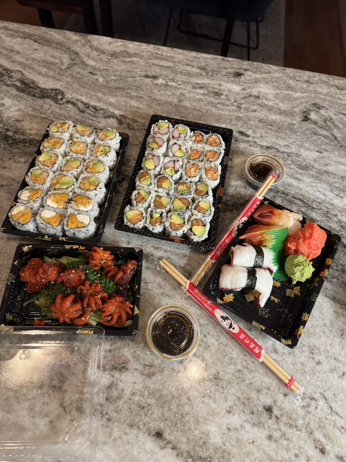 New Asian Taste sushi & Ramen Noodles 2