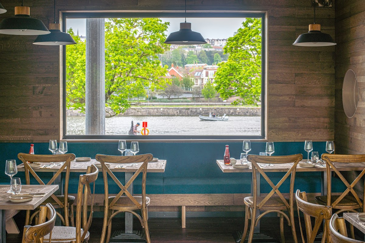 Noah's, photo 1