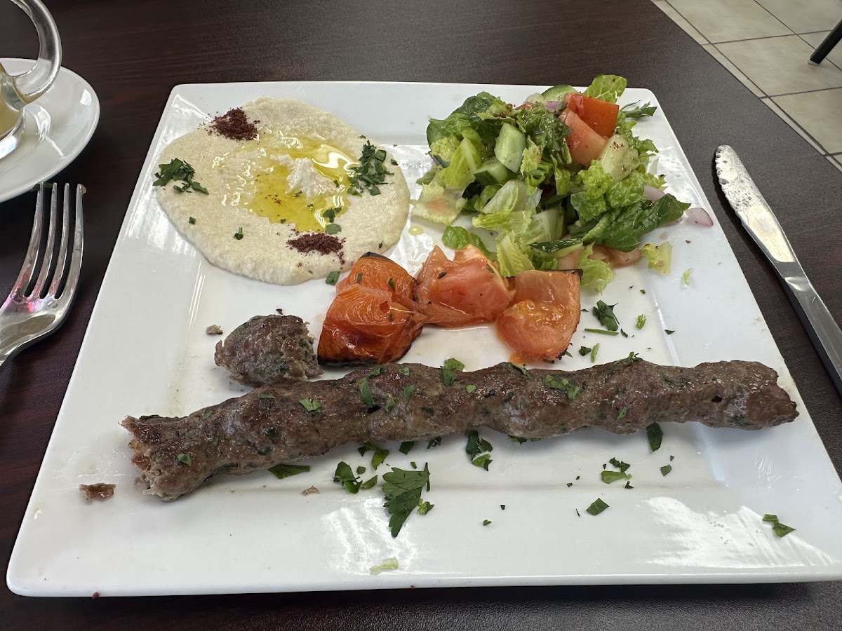 NORA'S CAFÈ 4