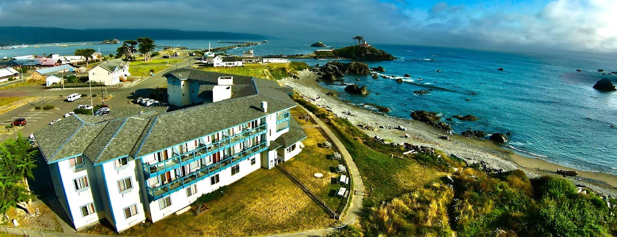 Oceanfront Lodge, photo 1