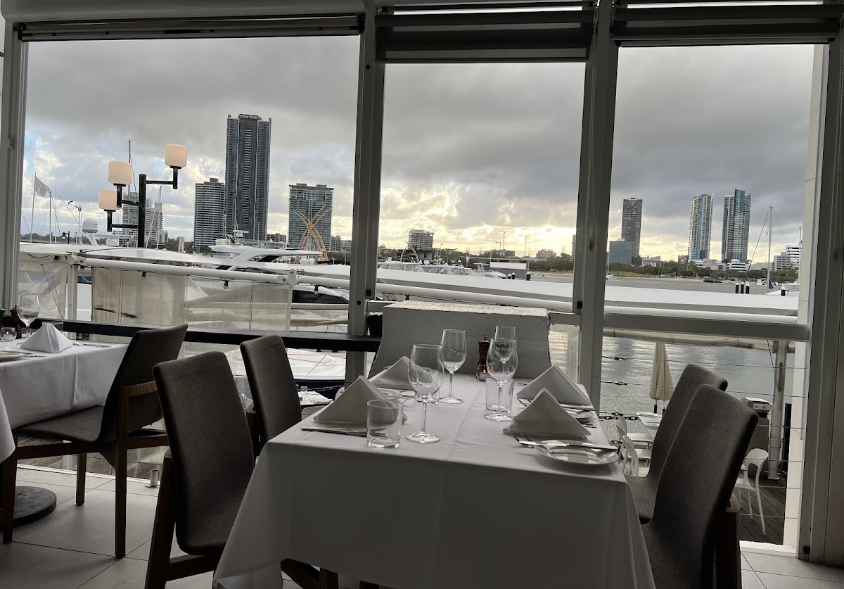Omeros Brothers Seafood Restaurant, foto 1