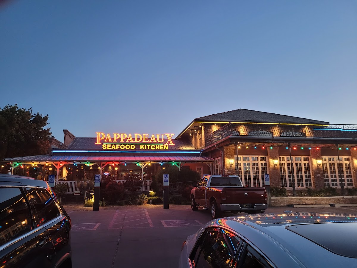 Pappadeaux Seafood Kitchen - Romantic date spot in Albuquerque