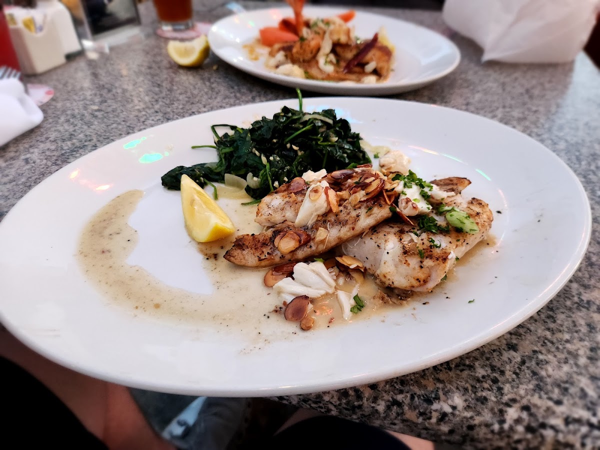 Pappadeaux Seafood Kitchen 4