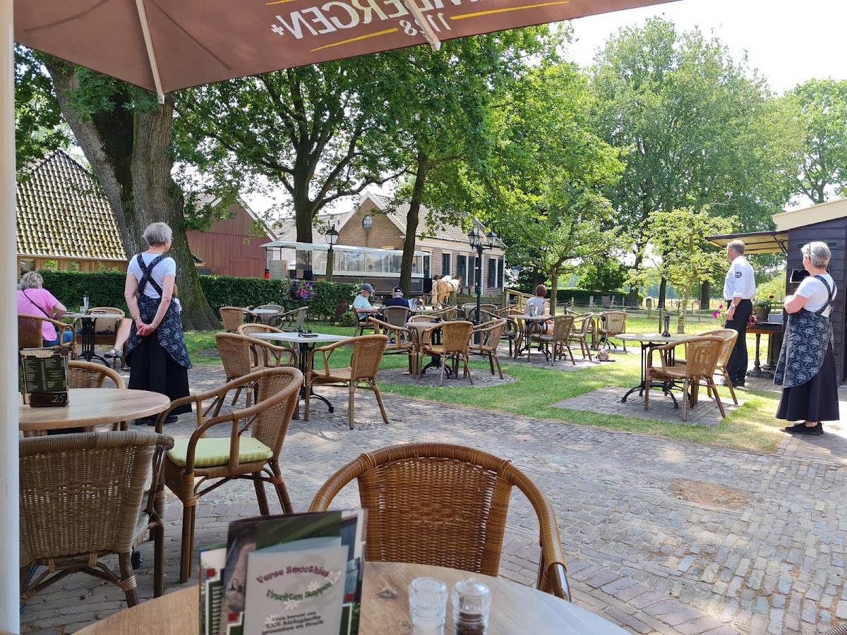 Parlor & Lunch "Museum Antique", foto 1