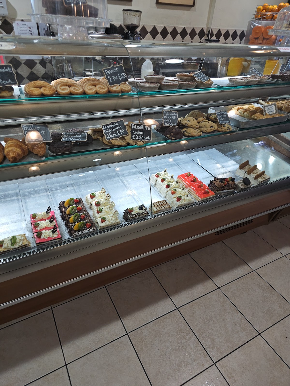 Petits Fours Patisserie, foto 4