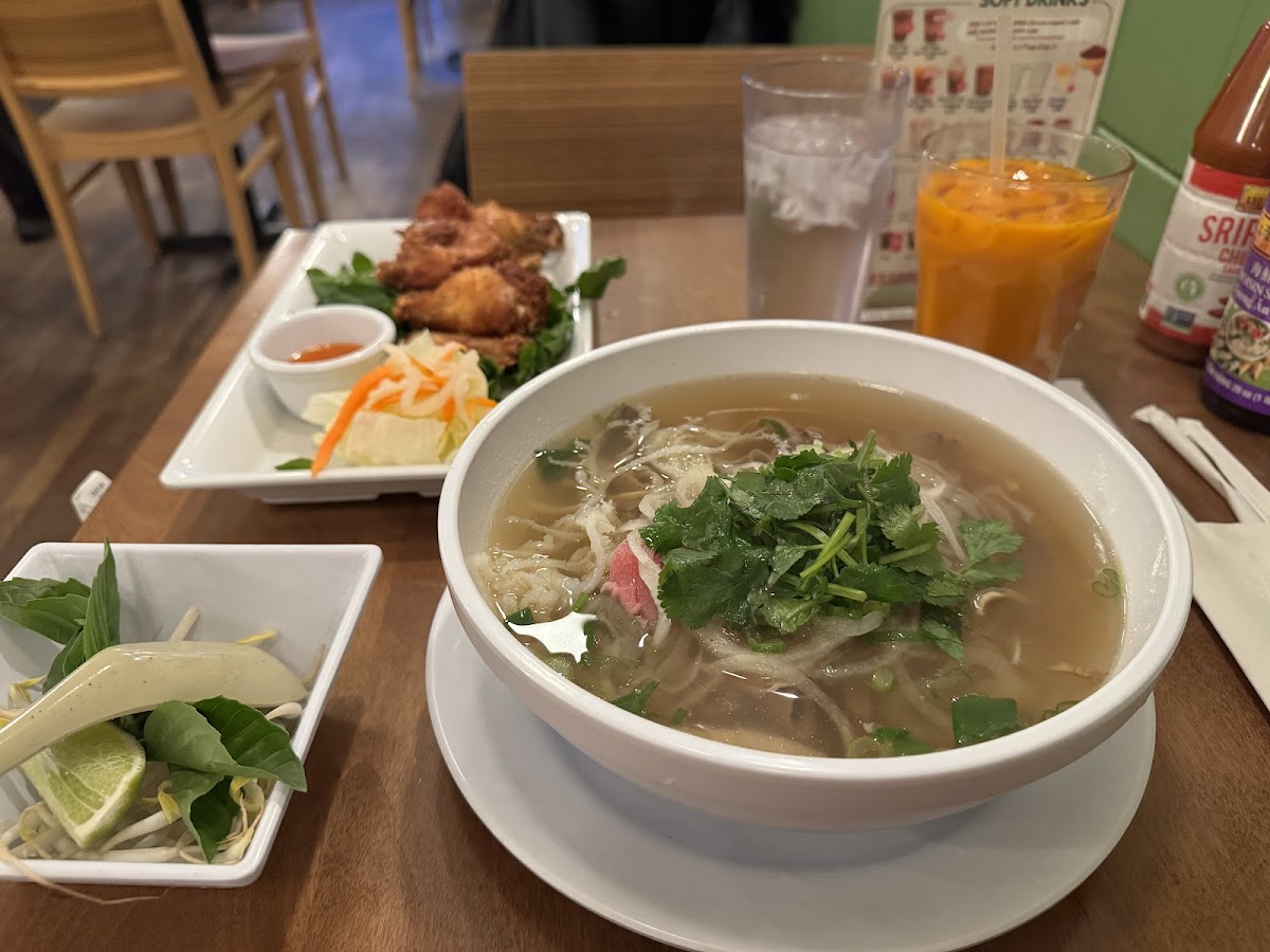 Pho Basil 4