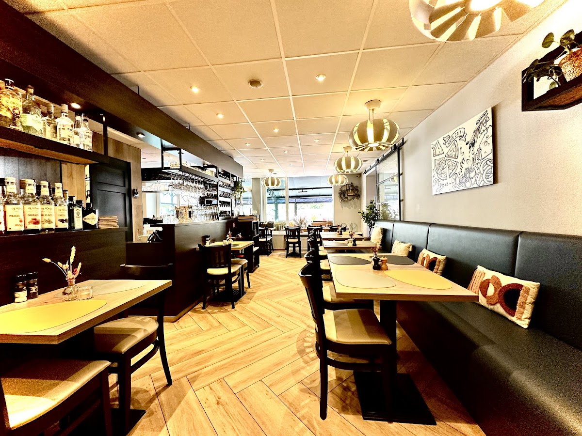 Pizzeria La Casa, photo 1