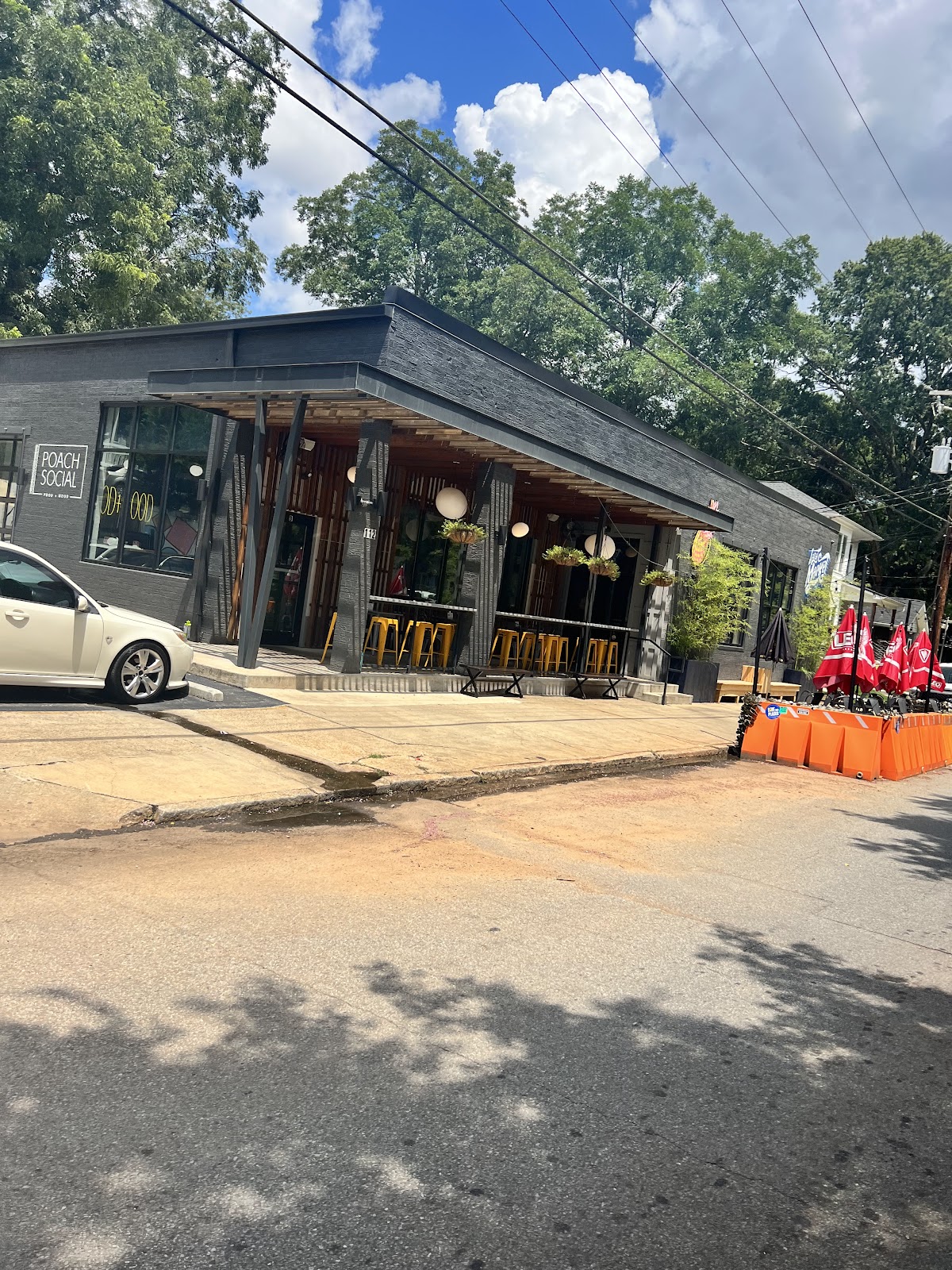 Poach Social - Romantic date spot in Atlanta