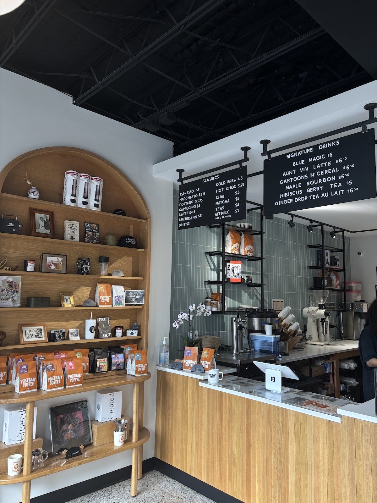 Portrait Coffee 4