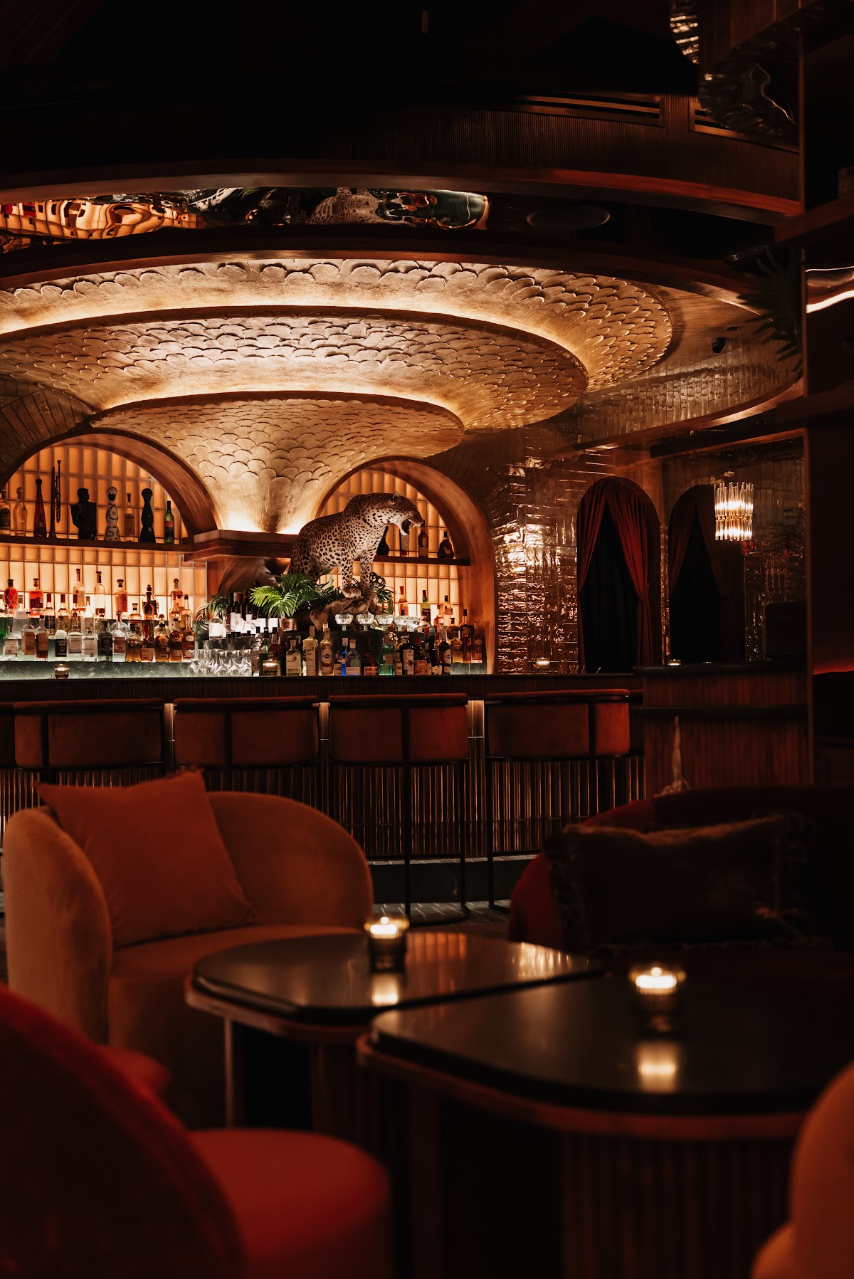 Powder Room - Romantic date spot in Austin
