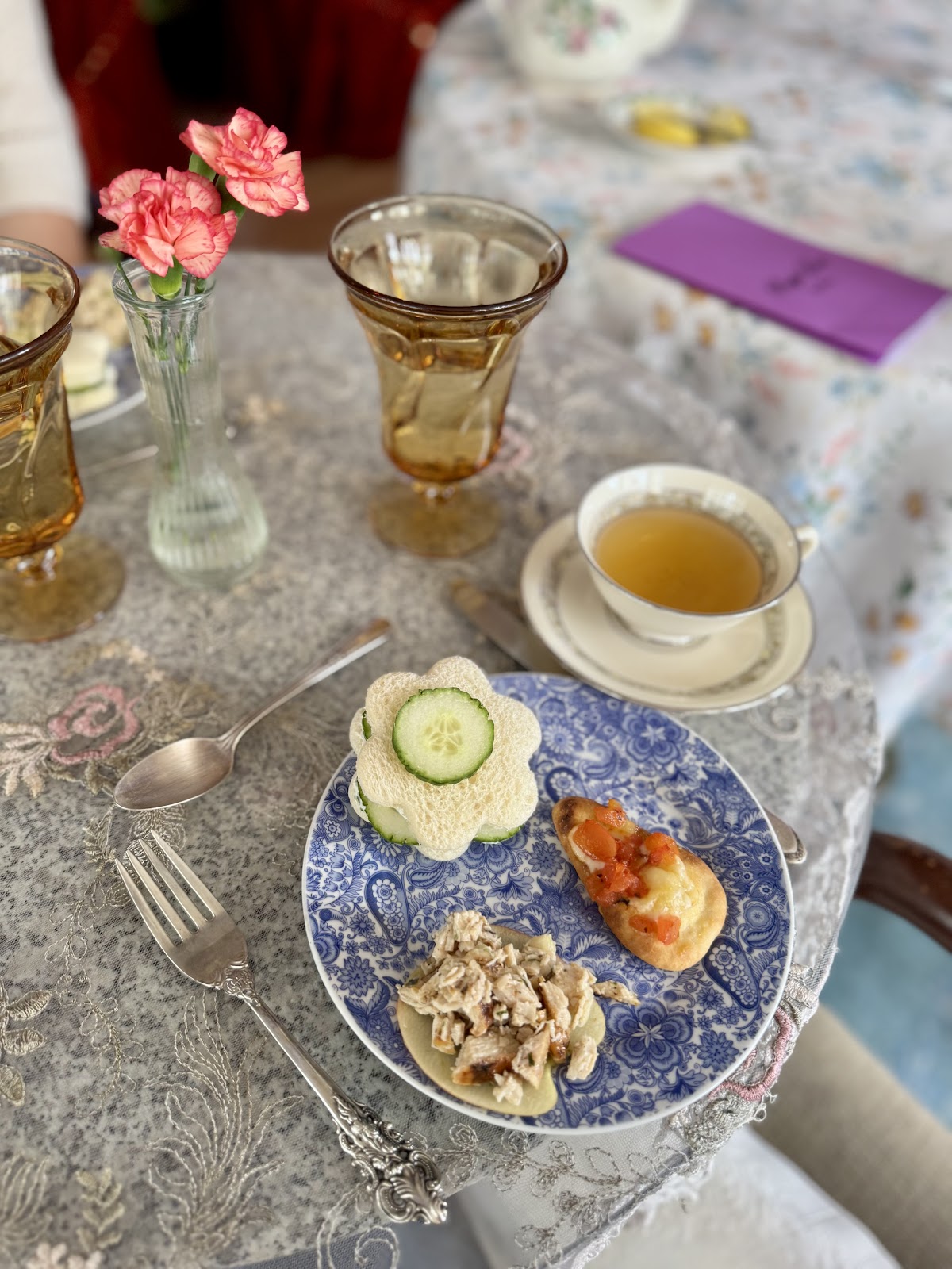 Purple Door Tearoom, foto 4