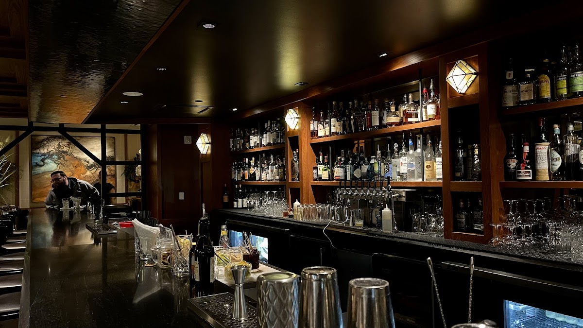 Q Restaurant & Bar, foto 1