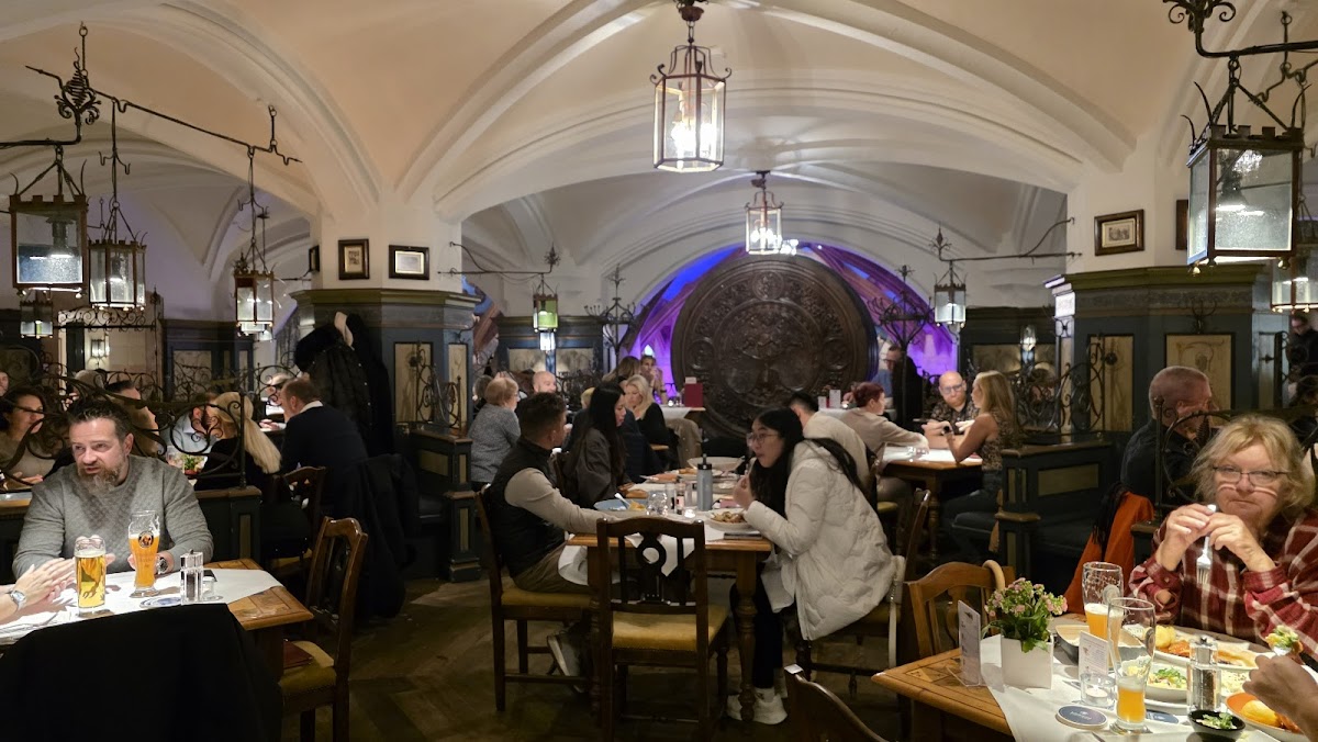 Ratskeller München, foto 2