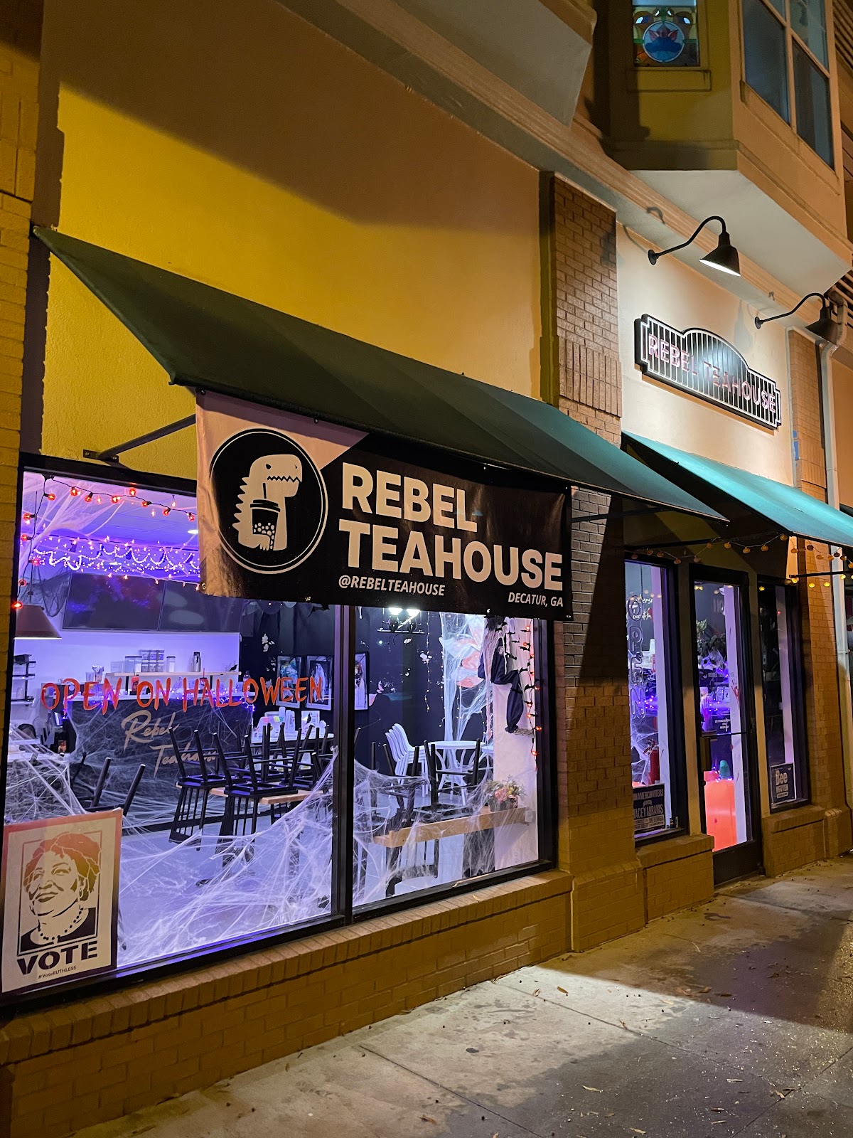 Rebel Teahouse, foto 1