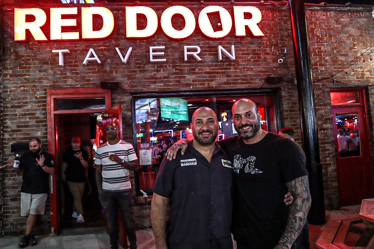 Red Door Tavern, photo 1
